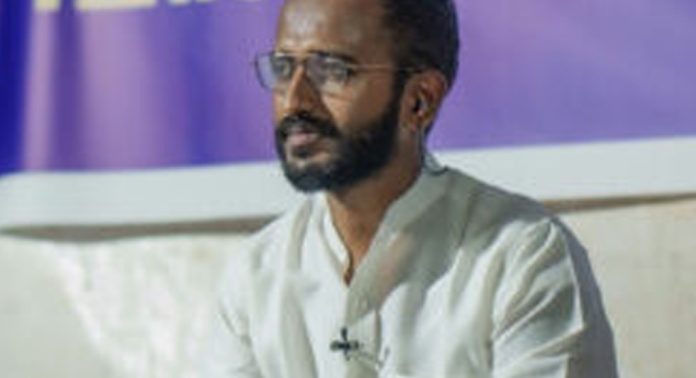 മന്ത്രി സജി ചെറിയാന്റെ വിവാദ പരാമർശത്തിനെതിരെ രൂക്ഷ വിമർശനവുമായി അലോഷ്യസ് സേവ്യർ മന്ത്രി സജി ചെറിയാന്റെ വിവാദ പരാമർശത്തിനെതിരെ രൂക്ഷ വിമർശനവുമായി അലോഷ്യസ് സേവ്യർ