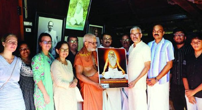 അയിരൂരില്നിന്ന് ചട്ടമ്പിസ്വാമികളുടെ ഛായാചിത്രം യൂറോപ്പിലേക്ക് അയിരൂരില്നിന്ന് ചട്ടമ്പിസ്വാമികളുടെ ഛായാചിത്രം യൂറോപ്പിലേക്ക്