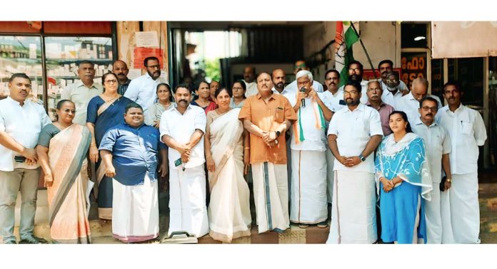 ആശാവര്ക്കര്മാരോടും അങ്കണവാടി ജീവനക്കാരോടും സര്ക്കാരിന് അവഗണന മാത്രം : സി. കെ. ബാലൻ ആശാവര്ക്കര്മാരോടും അങ്കണവാടി ജീവനക്കാരോടും സര്ക്കാരിന് അവഗണന മാത്രം : സി. കെ. ബാലൻ