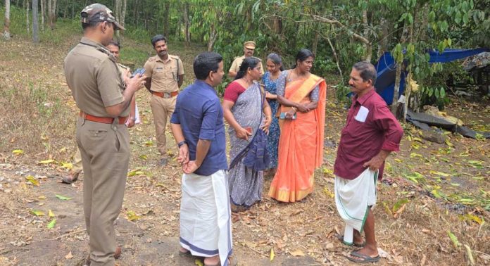 വലിയ പാതാൽ പട്ടിക വർഗ ഉന്നതിക്ക് അംബേദ്ക്കർ സെറ്റിൽമെൻ്റ് പദ്ധതി പ്രകാരം വികസന പ്രവർത്തനങ്ങൾക്ക് ഒരു കോടി രൂപ സംസ്ഥാന പട്ടിക വർഗ വകുപ്പ് അനുവദിച്ചതായി അഡ്വ. പ്രമോദ് നാരായൺ എംഎൽഎ വലിയ പാതാൽ പട്ടിക വർഗ ഉന്നതിക്ക് അംബേദ്ക്കർ സെറ്റിൽമെൻ്റ് പദ്ധതി പ്രകാരം വികസന പ്രവർത്തനങ്ങൾക്ക് ഒരു കോടി രൂപ സംസ്ഥാന പട്ടിക വർഗ വകുപ്പ് അനുവദിച്ചതായി അഡ്വ. പ്രമോദ് നാരായൺ എംഎൽഎ