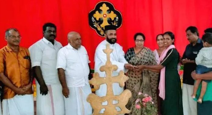 സ്നേഹസ്പർശം കൂട്ടായ്മയുടെ നേതൃത്വത്തിൽ രോഗികൾക്ക് സഹായം വിതരണം ചെയ്തു സ്നേഹസ്പർശം കൂട്ടായ്മയുടെ നേതൃത്വത്തിൽ രോഗികൾക്ക് സഹായം വിതരണം ചെയ്തു