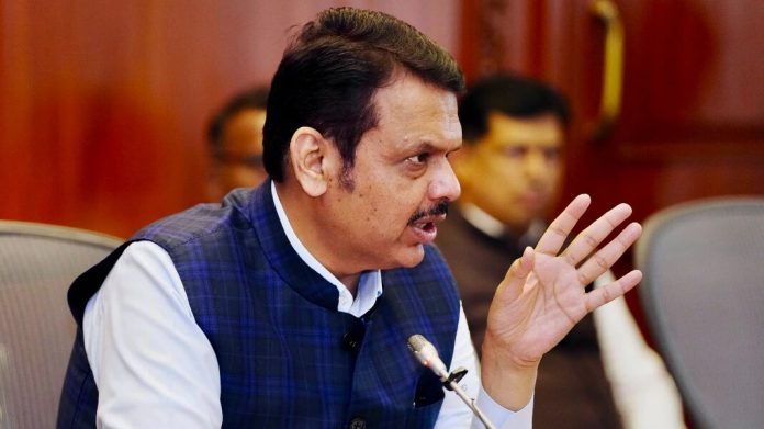 നാഗ്പൂർ സംഘർഷം ; ആവശ്യമെങ്കിൽ ബുൾഡോസർ നിരത്തിലിറക്കും, പോലീസിനെ ആക്രമിച്ചവർക്കെതിരെ കർശന നടപടി സ്വീകരിക്കും ദേവേന്ദ്ര ഫഡ്നാവിസ് നാഗ്പൂർ സംഘർഷം ; ആവശ്യമെങ്കിൽ ബുൾഡോസർ നിരത്തിലിറക്കും, പോലീസിനെ ആക്രമിച്ചവർക്കെതിരെ കർശന നടപടി സ്വീകരിക്കും ദേവേന്ദ്ര ഫഡ്നാവിസ്