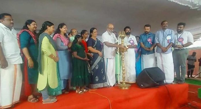 കഫെ കുടുംബശ്രീ ഭക്ഷ്യമേള വടക്കിനിക്ക് തുടക്കം കഫെ കുടുംബശ്രീ ഭക്ഷ്യമേള വടക്കിനിക്ക് തുടക്കം