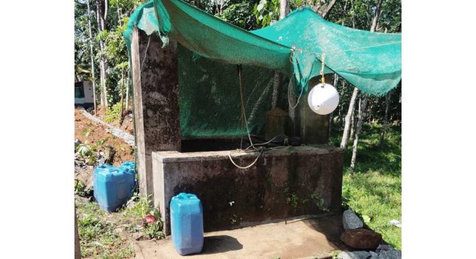 ആനകുത്തി – മെഡിക്കൽ കോളേജ് റോഡിലെ കിണർ സംരക്ഷിക്കപ്പെടണം ; ആവശ്യം ശക്തമാകുന്നു ആനകുത്തി – മെഡിക്കൽ കോളേജ് റോഡിലെ കിണർ സംരക്ഷിക്കപ്പെടണം ; ആവശ്യം ശക്തമാകുന്നു