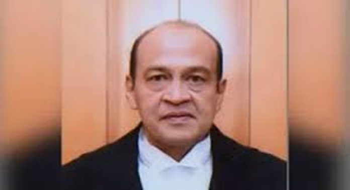 ജഡ്ജിയുടെ വീട്ടില് നിന്നും പണം കണ്ടെത്തിയ സംഭവം ; ജസ്റ്റിസ് യശ്വന്ത് വർമ്മയെ ജുഡീഷ്യല് ചുമതലകളില് നിന്നും മാറ്റി ജഡ്ജിയുടെ വീട്ടില് നിന്നും പണം കണ്ടെത്തിയ സംഭവം ; ജസ്റ്റിസ് യശ്വന്ത് വർമ്മയെ ജുഡീഷ്യല് ചുമതലകളില് നിന്നും മാറ്റി