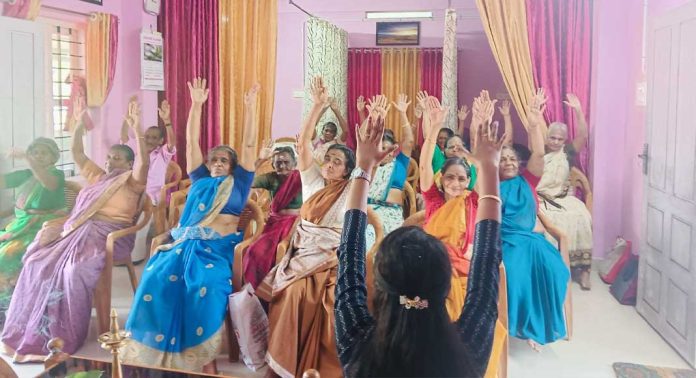 ഞങ്ങള് സന്തുഷ്ടരാണ് ; വയോജനങ്ങള്ക്ക് കോന്നി ബ്ലോക്ക് പഞ്ചായത്തിന്റെ പകല്വീട് ഞങ്ങള് സന്തുഷ്ടരാണ് ; വയോജനങ്ങള്ക്ക് കോന്നി ബ്ലോക്ക് പഞ്ചായത്തിന്റെ പകല്വീട്