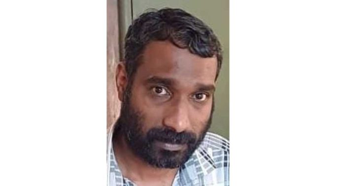 അയൽവാസിയെ വെട്ടിക്കൊന്ന കേസിൽ പ്രതിക്ക് ജീവപര്യന്തം തടവും ഒരുലക്ഷം രൂപ പിഴയും അയൽവാസിയെ വെട്ടിക്കൊന്ന കേസിൽ പ്രതിക്ക് ജീവപര്യന്തം തടവും ഒരുലക്ഷം രൂപ പിഴയും