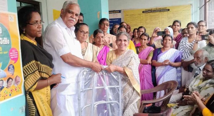 വെച്ചൂച്ചിറ ഗ്രാമപഞ്ചായത്തിൽ സഹായ ഉപകരണങ്ങളുടെ വിതരണം നടത്തി വെച്ചൂച്ചിറ ഗ്രാമപഞ്ചായത്തിൽ സഹായ ഉപകരണങ്ങളുടെ വിതരണം നടത്തി