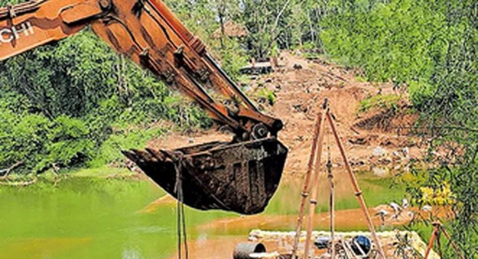 ചിറക്കപ്പാറക്കടവ് പാലത്തിന്റെ നിർമാണം ആരംഭിച്ചു ചിറക്കപ്പാറക്കടവ് പാലത്തിന്റെ നിർമാണം ആരംഭിച്ചു