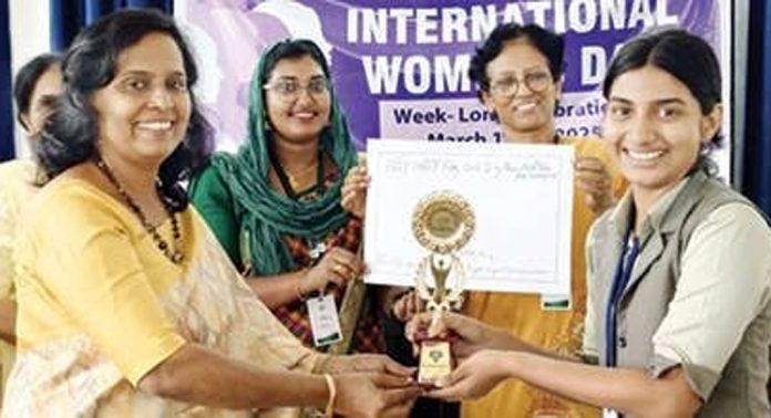 പുന്നയ്ക്കാട് സി.എസ്.ഐ. കോളേജിൽ വനിതാദിനാഘോഷം സംഘടിപ്പിച്ചു പുന്നയ്ക്കാട് സി.എസ്.ഐ. കോളേജിൽ വനിതാദിനാഘോഷം സംഘടിപ്പിച്ചു