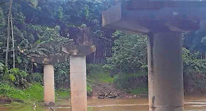 കൈപ്പട്ടൂർ- മാത്തൂർ പാലം യാഥാർഥ്യമാകുന്നു കൈപ്പട്ടൂർ- മാത്തൂർ പാലം യാഥാർഥ്യമാകുന്നു