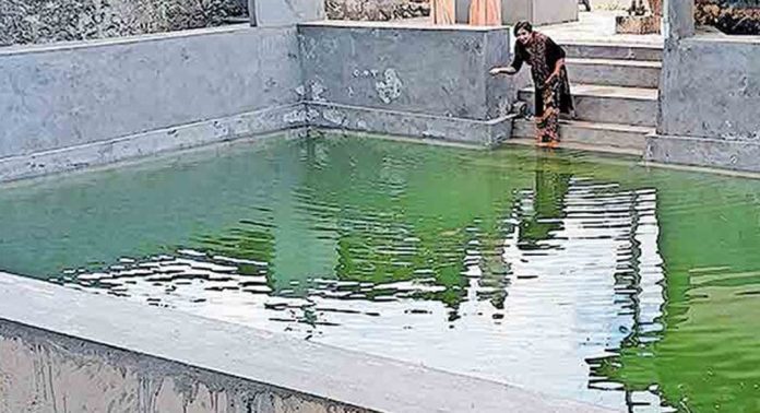 നാരങ്ങാനം വലിയ കുളത്തെ കുളം നിര്മ്മാണം അശാസ്ത്രീയമെന്ന് ആരോപണം നാരങ്ങാനം വലിയ കുളത്തെ കുളം നിര്മ്മാണം അശാസ്ത്രീയമെന്ന് ആരോപണം