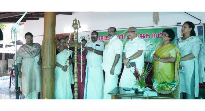 പുല്ലാട് – റാന്നി എഫ്.പി.ഒയുടെ ഉദ്ഘാടനം നടത്തി പുല്ലാട് – റാന്നി എഫ്.പി.ഒയുടെ ഉദ്ഘാടനം നടത്തി