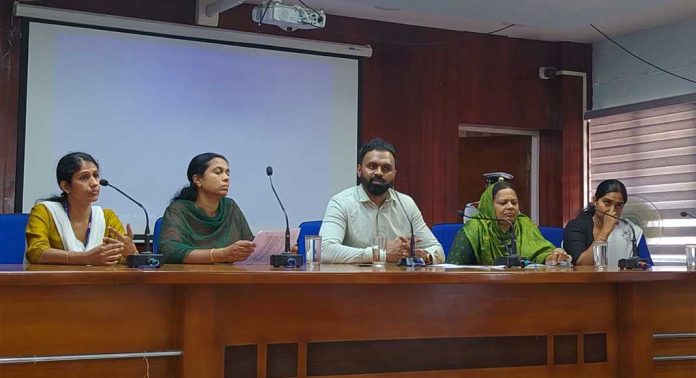 ജില്ലയിൽ പോഷ് അവലോകനയോഗം ചേര്ന്നു ജില്ലയിൽ പോഷ് അവലോകനയോഗം ചേര്ന്നു