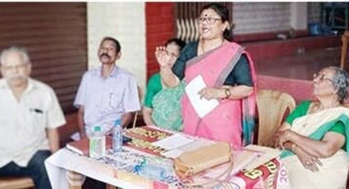 കേരള സ്റ്റേറ്റ് സർവീസ് പെൻഷനേഴ്സ് യൂണിയൻ റാന്നി ബ്ലോക്ക് വനിതാ വേദിയുടെ നേതൃത്വത്തിൽ വനിതാ ദിനാചരണം നടത്തി. കേരള സ്റ്റേറ്റ് സർവീസ് പെൻഷനേഴ്സ് യൂണിയൻ റാന്നി ബ്ലോക്ക് വനിതാ വേദിയുടെ നേതൃത്വത്തിൽ വനിതാ ദിനാചരണം നടത്തി.