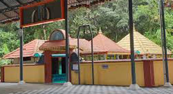 ഉളനാട് ശ്രീകൃഷ്ണസ്വാമിക്ഷേത്രത്തിലെരോഹിണി മഹോത്സവം ഇന്ന് മുതൽ ഉളനാട് ശ്രീകൃഷ്ണസ്വാമിക്ഷേത്രത്തിലെരോഹിണി മഹോത്സവം ഇന്ന് മുതൽ