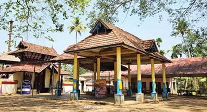 തൃക്കോവിൽ പദ്മനാഭസ്വാമിക്ഷേത്രത്തിലെ ഏകാദശി നാളെ തൃക്കോവിൽ പദ്മനാഭസ്വാമിക്ഷേത്രത്തിലെ ഏകാദശി നാളെ