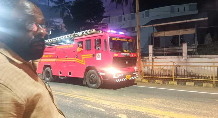 റാന്നി തോട്ടമണ്ണിൽ അപകടങ്ങൾ പതിവ് ആകുന്നു റാന്നി തോട്ടമണ്ണിൽ അപകടങ്ങൾ പതിവ് ആകുന്നു