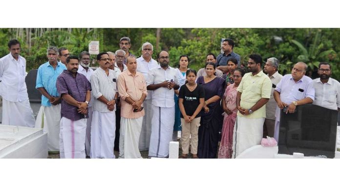 റെജി ഐരാണിത്തറയുടേത് കോൺഗ്രസിനായി ഉഴിഞ്ഞുവെച്ച ജീവിതം : റിങ്കു ചെറിയാൻ റെജി ഐരാണിത്തറയുടേത് കോൺഗ്രസിനായി ഉഴിഞ്ഞുവെച്ച ജീവിതം : റിങ്കു ചെറിയാൻ