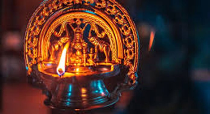 തോട്ടപ്പുഴശേരി വെള്ളങ്ങൂർ പൂഴിക്കുന്ന് ദേവീക്ഷേത്രത്തിലെ മീനഭരണി മഹോത്സവം തുടങ്ങി തോട്ടപ്പുഴശേരി വെള്ളങ്ങൂർ പൂഴിക്കുന്ന് ദേവീക്ഷേത്രത്തിലെ മീനഭരണി മഹോത്സവം തുടങ്ങി