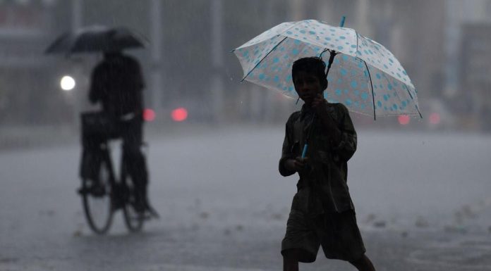 സംസ്ഥാനത്ത് അടുത്ത അഞ്ച് ദിവസം കൂടി മഴ തുടരും സംസ്ഥാനത്ത് അടുത്ത അഞ്ച് ദിവസം കൂടി മഴ തുടരും