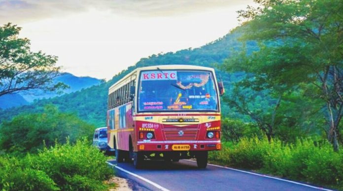 ഹിറ്റായി കൂത്താട്ടുകുളത്തെ കെ എസ് ആര് ടി സി ബജറ്റ് ടൂറിസം ; മൂന്ന് വര്ഷത്തിനുള്ളില് 337 യാത്രകള് , 15000 യാത്രക്കാർ. ഹിറ്റായി കൂത്താട്ടുകുളത്തെ കെ എസ് ആര് ടി സി ബജറ്റ് ടൂറിസം ; മൂന്ന് വര്ഷത്തിനുള്ളില് 337 യാത്രകള് , 15000 യാത്രക്കാർ.