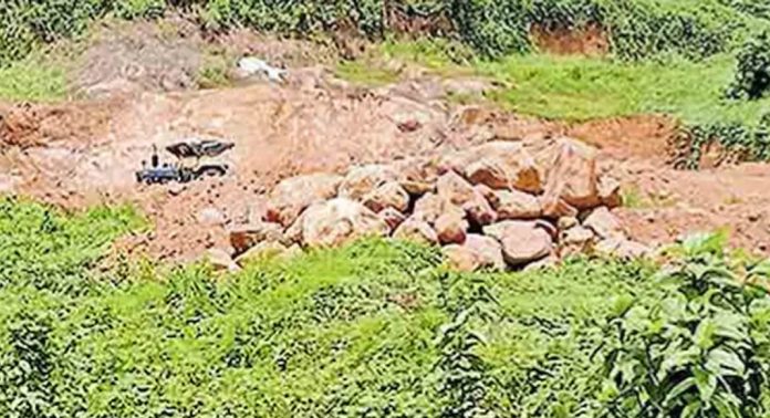 നിർമാണം കരാറായിട്ട് മാസങ്ങൾ ; റാന്നി ഗവ. ഐടിഐ കെട്ടിടത്തിന്റെ പണി തുടങ്ങിയിട്ടില്ല നിർമാണം കരാറായിട്ട് മാസങ്ങൾ ; റാന്നി ഗവ. ഐടിഐ കെട്ടിടത്തിന്റെ പണി തുടങ്ങിയിട്ടില്ല