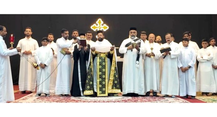 ബഹ്റൈൻ സെന്റ് പിറ്റേഴ്സ് യാക്കോബായ സുറിയാനി പള്ളിയുടെ ആഭിമുഖ്യത്തിൽ ദുഃഖവെള്ളിയാഴ്ച ശുശ്രൂഷ നടത്തി ബഹ്റൈൻ സെന്റ് പിറ്റേഴ്സ് യാക്കോബായ സുറിയാനി പള്ളിയുടെ ആഭിമുഖ്യത്തിൽ ദുഃഖവെള്ളിയാഴ്ച ശുശ്രൂഷ നടത്തി