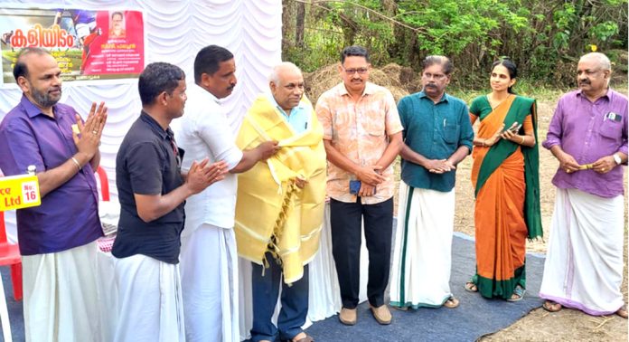 സ്പോർട്സ് ലേഖകൻ അഡ്വ.ഏ.ഡി.ബെന്നിയെ ആദരിച്ചു സ്പോർട്സ് ലേഖകൻ അഡ്വ.ഏ.ഡി.ബെന്നിയെ ആദരിച്ചു