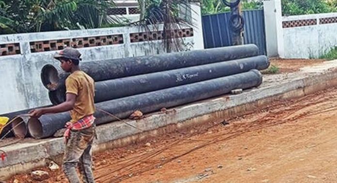 ചേർത്തല കുടിവെള്ളപദ്ധതി ; കുഴലുകൾ സ്ഥാപിക്കുന്നതിൽ പ്രതിസന്ധി ചേർത്തല കുടിവെള്ളപദ്ധതി ; കുഴലുകൾ സ്ഥാപിക്കുന്നതിൽ പ്രതിസന്ധി