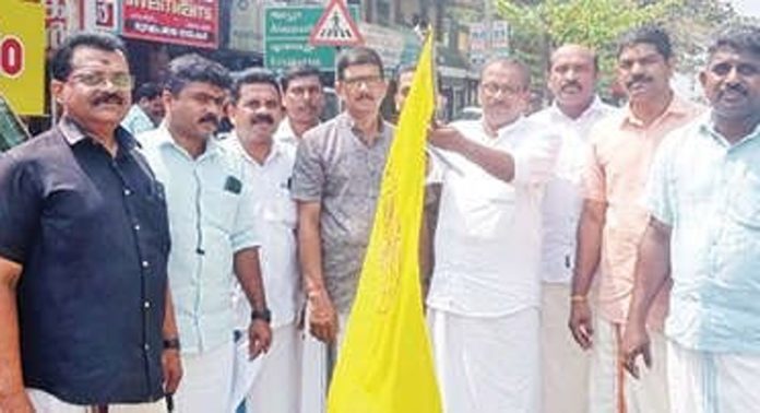 യൂത്ത്മൂവ്മെന്റ് ചേർത്തല മേഖലയിൽ വിളംബരജാഥ നടത്തി യൂത്ത്മൂവ്മെന്റ് ചേർത്തല മേഖലയിൽ വിളംബരജാഥ നടത്തി