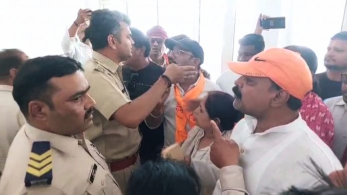 വൈദികർ ആക്രമിക്കപ്പെട്ട സംഭവം: പ്രതിഷേധം ശക്തമാക്കാൻ ക്രിസ്ത്യൻ സംഘടനകൾ വൈദികർ ആക്രമിക്കപ്പെട്ട സംഭവം: പ്രതിഷേധം ശക്തമാക്കാൻ ക്രിസ്ത്യൻ സംഘടനകൾ
