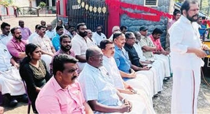 സിപിഎം ഏരിയ കമ്മിറ്റിയുടെ നേതൃത്വത്തിൽ മേലുകരയിൽ വി.എസ്. ചന്ദ്രശേഖരപിള്ള അനുസ്മരണം നടത്തി സിപിഎം ഏരിയ കമ്മിറ്റിയുടെ നേതൃത്വത്തിൽ മേലുകരയിൽ വി.എസ്. ചന്ദ്രശേഖരപിള്ള അനുസ്മരണം നടത്തി