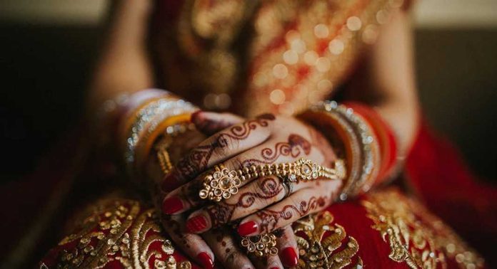 വിവാഹ വേദിയിൽ വെച്ച് വരന് തോന്നിയ സംശയം ; വിവാഹത്തിൽ നിന്നൊഴിഞ്ഞ് 22കാരൻ വിവാഹ വേദിയിൽ വെച്ച് വരന് തോന്നിയ സംശയം ; വിവാഹത്തിൽ നിന്നൊഴിഞ്ഞ് 22കാരൻ