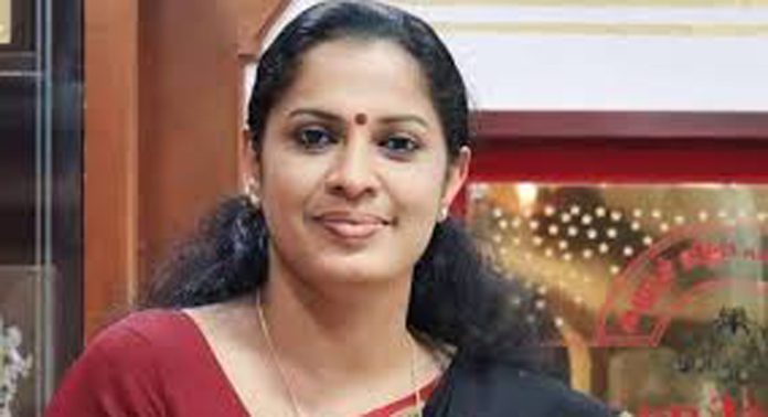 ഈസ്റ്റർ ആശംസ പങ്കുവെച്ചുള്ള വീഡിയോയിൽ തൻ്റെ നിരപരാധിത്വം പരോക്ഷമായി സൂചിപ്പിച്ച് പി പി ദിവ്യ ഈസ്റ്റർ ആശംസ പങ്കുവെച്ചുള്ള വീഡിയോയിൽ തൻ്റെ നിരപരാധിത്വം പരോക്ഷമായി സൂചിപ്പിച്ച് പി പി ദിവ്യ