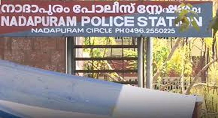 പോക്സോ കേസ് പൂഴ്ത്തിവെക്കാൻ ശ്രമം ; പ്രധാനാധ്യാപികക്കും ഉപവിദ്യാഭ്യാസ ഓഫീസർക്കുമെതിരെ കേസെടുക്കാന് പോക്സോ കോടതി പോക്സോ കേസ് പൂഴ്ത്തിവെക്കാൻ ശ്രമം ; പ്രധാനാധ്യാപികക്കും ഉപവിദ്യാഭ്യാസ ഓഫീസർക്കുമെതിരെ കേസെടുക്കാന് പോക്സോ കോടതി