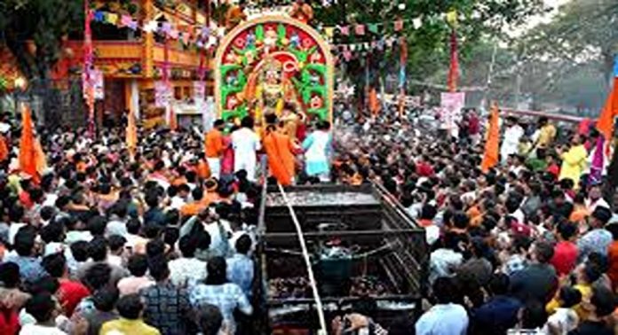 മധ്യപ്രദേശിലെ ഗുണയിൽ ഹനുമാൻ ജയന്തി ഘോഷയാത്രക്കിടെ സംഘർഷം മധ്യപ്രദേശിലെ ഗുണയിൽ ഹനുമാൻ ജയന്തി ഘോഷയാത്രക്കിടെ സംഘർഷം