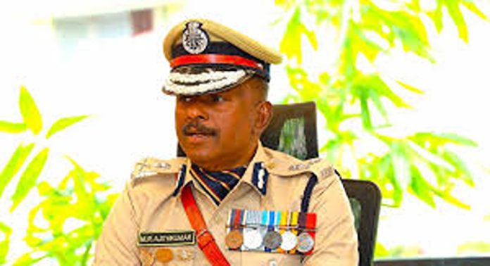 എം.ആർ അജിത്കുമാറിനെതിരെ നടപടി വൈകുന്നതിൽ ഉന്നത പോലീസ് ഉദ്യോഗസ്ഥർക്ക് അതൃപ്തി എം.ആർ അജിത്കുമാറിനെതിരെ നടപടി വൈകുന്നതിൽ ഉന്നത പോലീസ് ഉദ്യോഗസ്ഥർക്ക് അതൃപ്തി