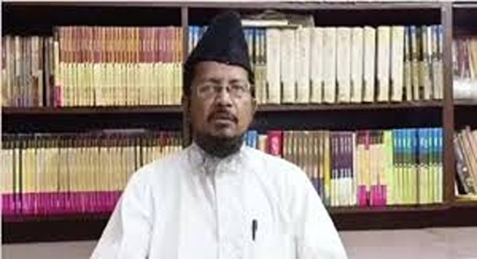 വിജയിയെ പിന്തുണക്കുന്നതിൽ നിന്ന് മുസ്ലിംകൾ പിന്മാറണമെന്ന് ഷഹാബുദീൻ റസ്വി ബറേൽവി വിജയിയെ പിന്തുണക്കുന്നതിൽ നിന്ന് മുസ്ലിംകൾ പിന്മാറണമെന്ന് ഷഹാബുദീൻ റസ്വി ബറേൽവി