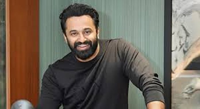 സിനിമയിലെ ലഹരി വിവാദം ; വിഷയത്തില് പ്രതികരിച്ച് നടൻ ഉണ്ണി മുകുന്ദൻ സിനിമയിലെ ലഹരി വിവാദം ; വിഷയത്തില് പ്രതികരിച്ച് നടൻ ഉണ്ണി മുകുന്ദൻ