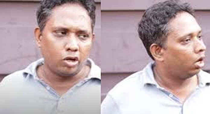 സോഷ്യൽ മീഡിയ താരം സന്തോഷ് വർക്കി അറസ്റ്റിൽ സോഷ്യൽ മീഡിയ താരം സന്തോഷ് വർക്കി അറസ്റ്റിൽ