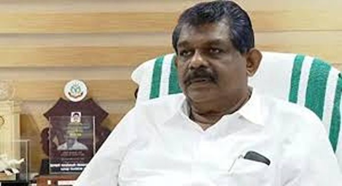 ഗതാഗത മന്ത്രി കെ.ബി ഗണേഷ് കുമാറിനെതിരെ മുൻമന്ത്രി ആന്റണി രാജു ഗതാഗത മന്ത്രി കെ.ബി ഗണേഷ് കുമാറിനെതിരെ മുൻമന്ത്രി ആന്റണി രാജു