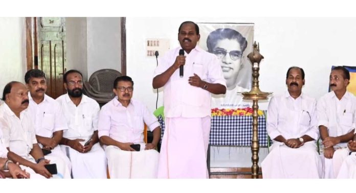 ആര്. ശങ്കറിന്റെ പ്രവര്ത്തന ശൈലി എക്കാലവും മാതൃകയാക്കേണ്ടത് : പ്രൊഫ. സതീഷ് കൊച്ചുപറമ്പില് ആര്. ശങ്കറിന്റെ പ്രവര്ത്തന ശൈലി എക്കാലവും മാതൃകയാക്കേണ്ടത് : പ്രൊഫ. സതീഷ് കൊച്ചുപറമ്പില്