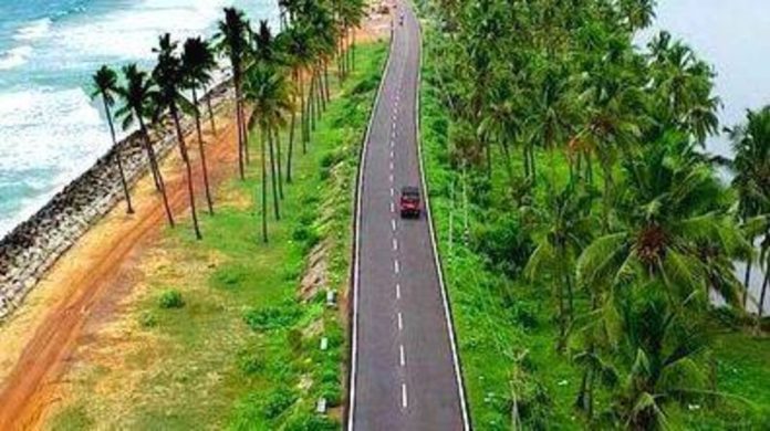 വിഴിഞ്ഞം തീരദേശ ഹൈവേ നിർമാണം ഈ വർഷം അവസാനത്തോടെ ആരംഭിക്കും വിഴിഞ്ഞം തീരദേശ ഹൈവേ നിർമാണം ഈ വർഷം അവസാനത്തോടെ ആരംഭിക്കും