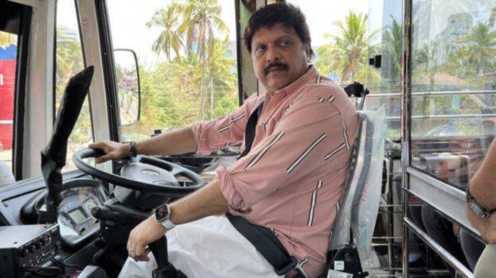 ഡ്രൈവിങ് സ്കൂൾ വിഷയം ; ഗതാഗതമന്ത്രി ഗണേഷ്കുമാറിനെതിരെ വീണ്ടും സിഐടിയു ഡ്രൈവിങ് സ്കൂൾ വിഷയം ; ഗതാഗതമന്ത്രി ഗണേഷ്കുമാറിനെതിരെ വീണ്ടും സിഐടിയു