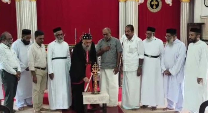 തുമ്പമൺ ഭദ്രാസന പ്രാർത്ഥനയോഗം നേതൃസംഗമം നടത്തി തുമ്പമൺ ഭദ്രാസന പ്രാർത്ഥനയോഗം നേതൃസംഗമം നടത്തി