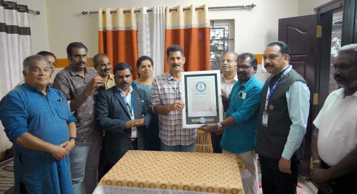 പീരുമേടിൽ ലോകത്തിലെ ഏറ്റവും ചെറിയ ആടിനുള്ള ഗിന്നസ് സർട്ടിഫിക്കറ്റ് സമ്മാനിച്ചു പീരുമേടിൽ ലോകത്തിലെ ഏറ്റവും ചെറിയ ആടിനുള്ള ഗിന്നസ് സർട്ടിഫിക്കറ്റ് സമ്മാനിച്ചു