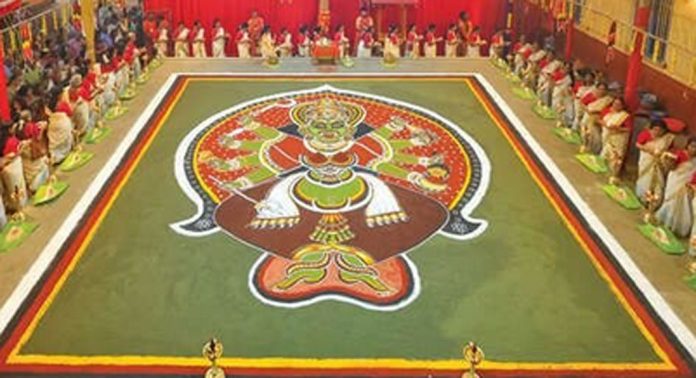 വൈക്കം മഹാദേവക്ഷേത്രത്തിലെ വടക്കുപുറത്തുപാട്ടിന് തുടക്കമായി വൈക്കം മഹാദേവക്ഷേത്രത്തിലെ വടക്കുപുറത്തുപാട്ടിന് തുടക്കമായി