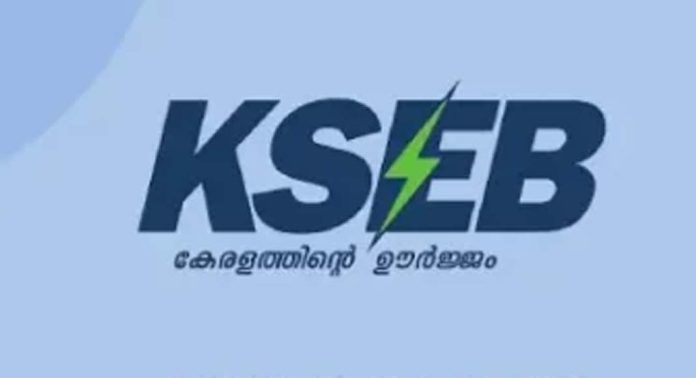 ബില്ല് അടക്കാതായതോടെ കാസർഗോഡ് എംവിഡി ഓഫിസിന്റെ ഫ്യൂസ് ഊരി കെ എസ് ഇ ബി ബില്ല് അടക്കാതായതോടെ കാസർഗോഡ് എംവിഡി ഓഫിസിന്റെ ഫ്യൂസ് ഊരി കെ എസ് ഇ ബി