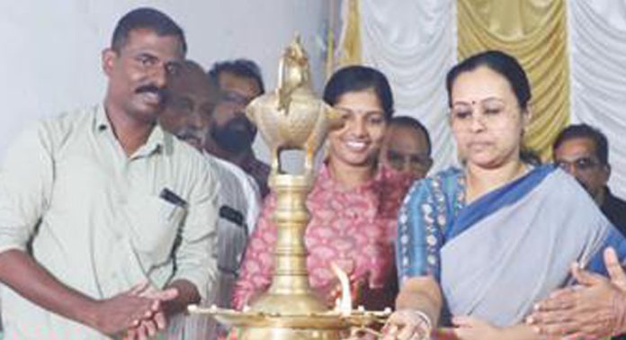 മുട്ടത്തുകോണം ജനത ലൈബ്രറി ആൻഡ് റീഡിംഗ് റൂമിന്റെ 75-ാം വാർഷികാഘോഷങ്ങൾക്ക് തുടക്കമായി മുട്ടത്തുകോണം ജനത ലൈബ്രറി ആൻഡ് റീഡിംഗ് റൂമിന്റെ 75-ാം വാർഷികാഘോഷങ്ങൾക്ക് തുടക്കമായി